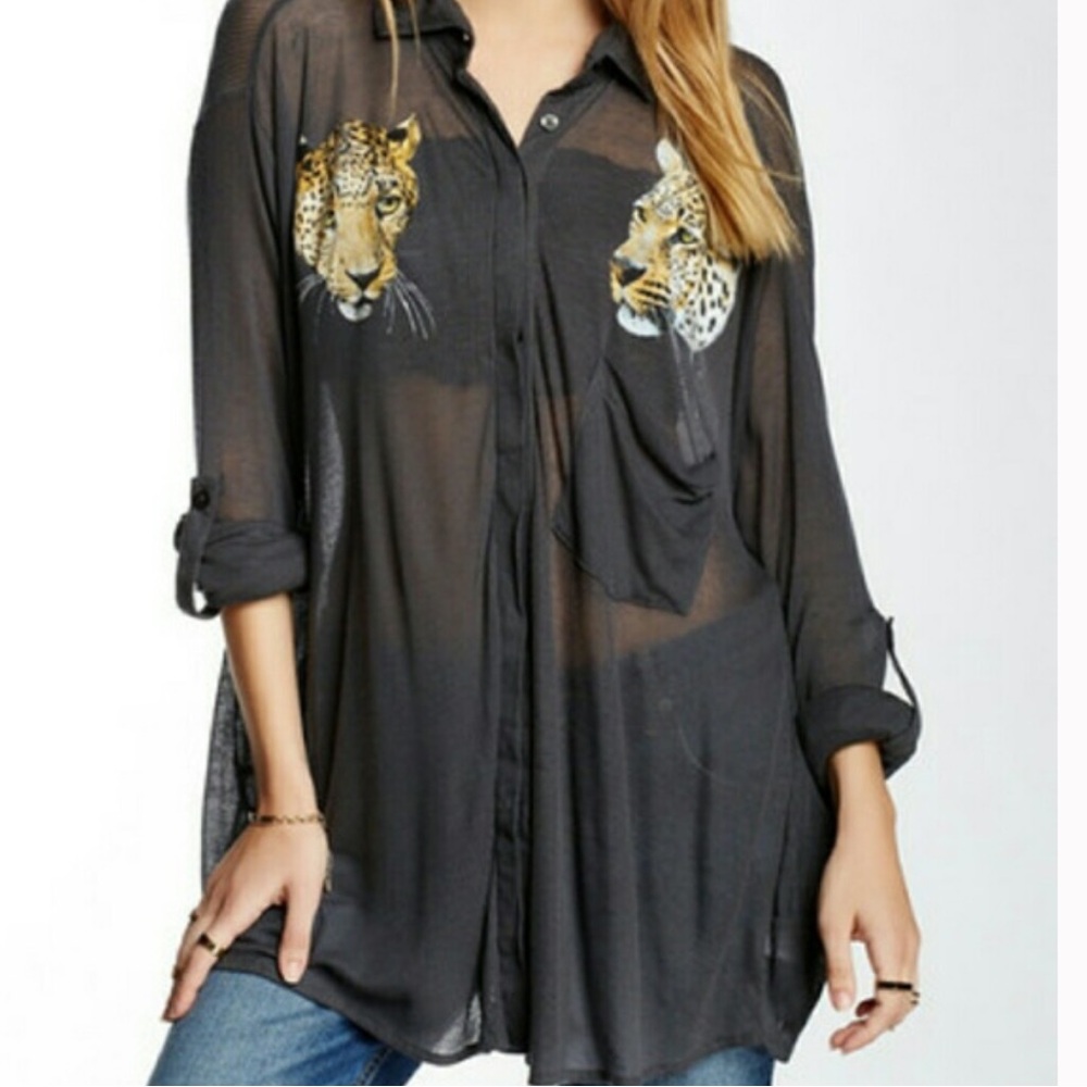 WildFox Oversized Lightweight Long Sleeve Button Down Cheetah Leopard